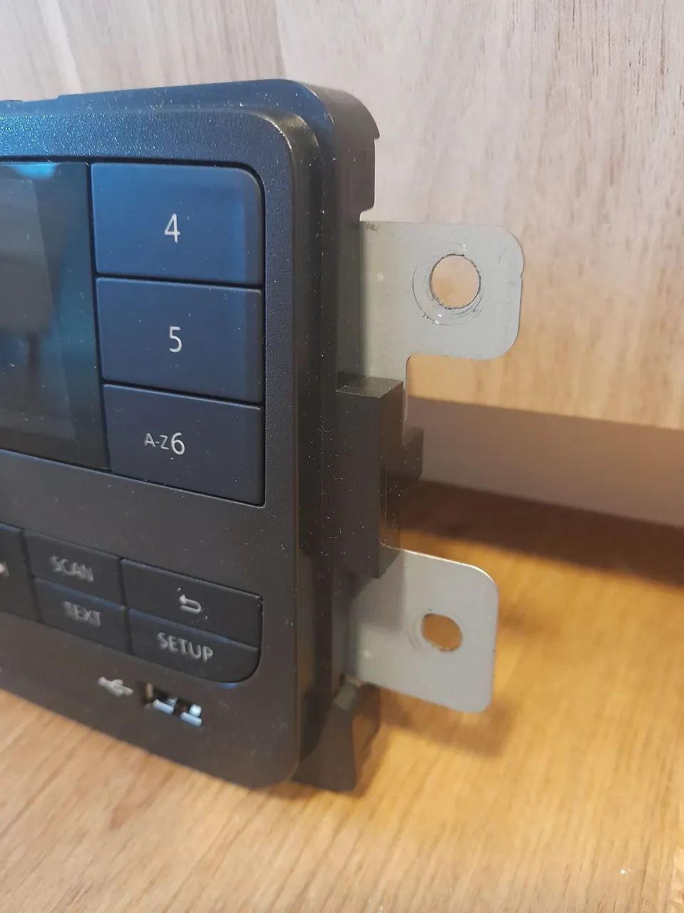 Radio original Kwid com USB e Bluetooth sem uso - Foto 2