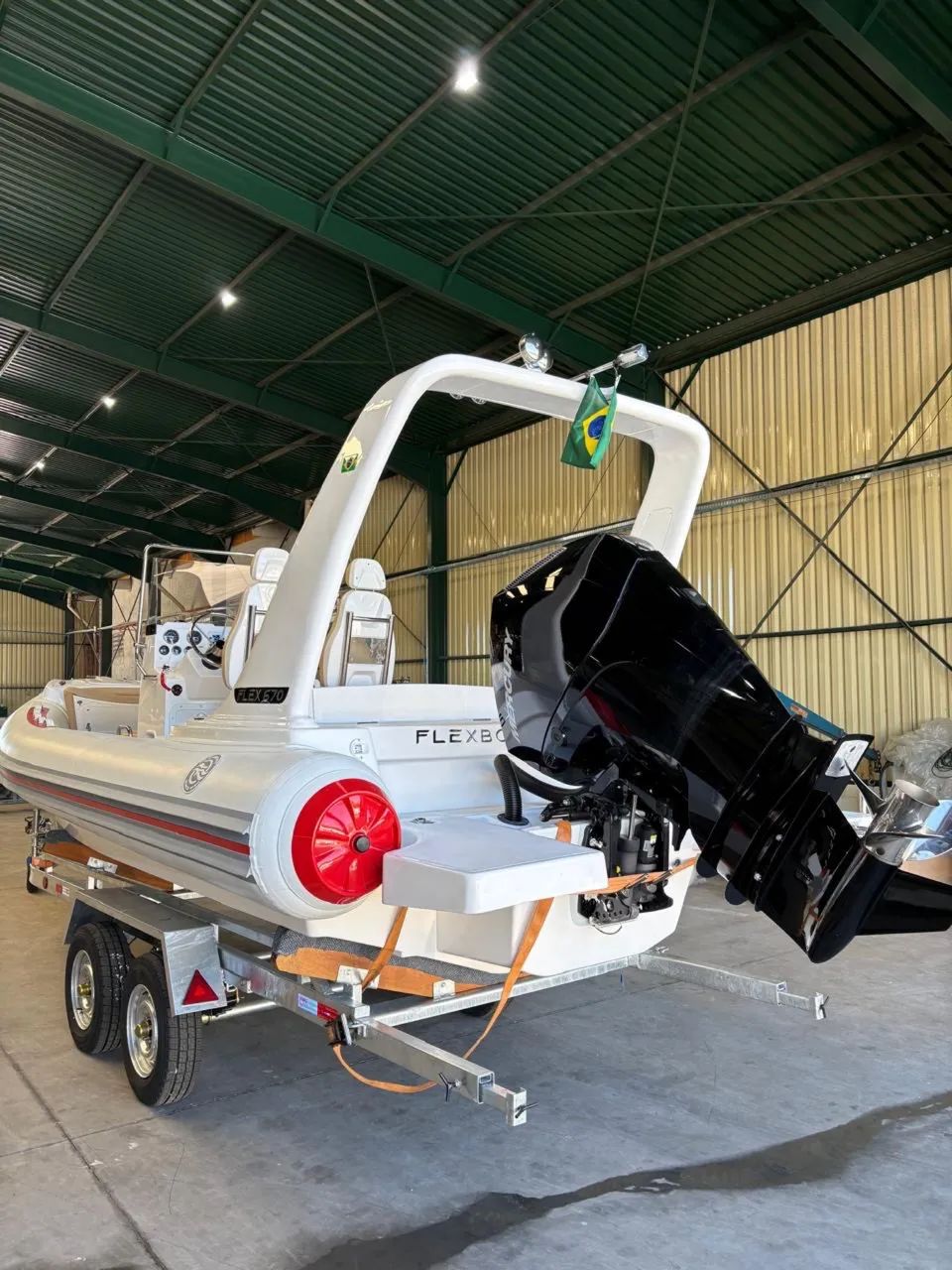 Flexboat SR 670 MP/Mercury 200 EFI