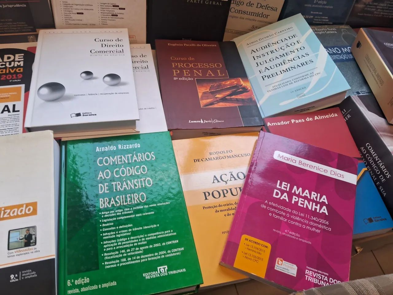 Livros do curso de direito várias áreas  - Foto 4
