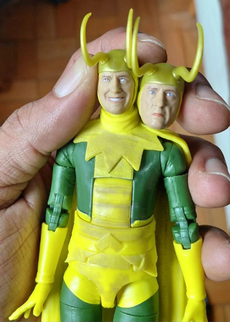 Classic Loki Marvel Legends  - Foto 2