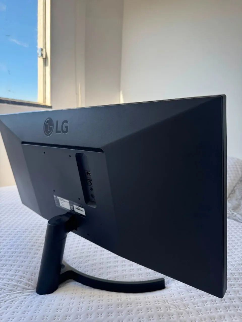Monitor LG 29" Full HD UltraWide 21:9 - Foto 3