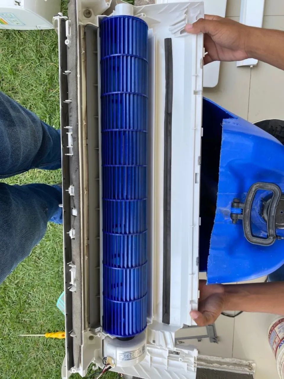 Manutenção preventiva e gerais / Ar condicionado / Cel-Zap / *- * - Foto 3