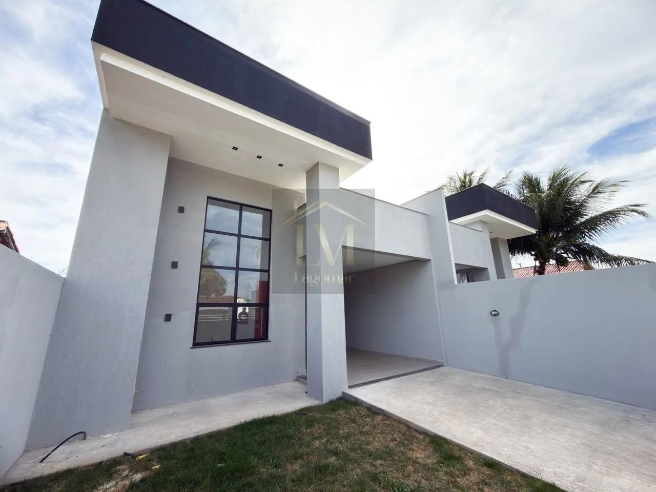 Casa a venda com 3 quartos no bairro Coqueiral
