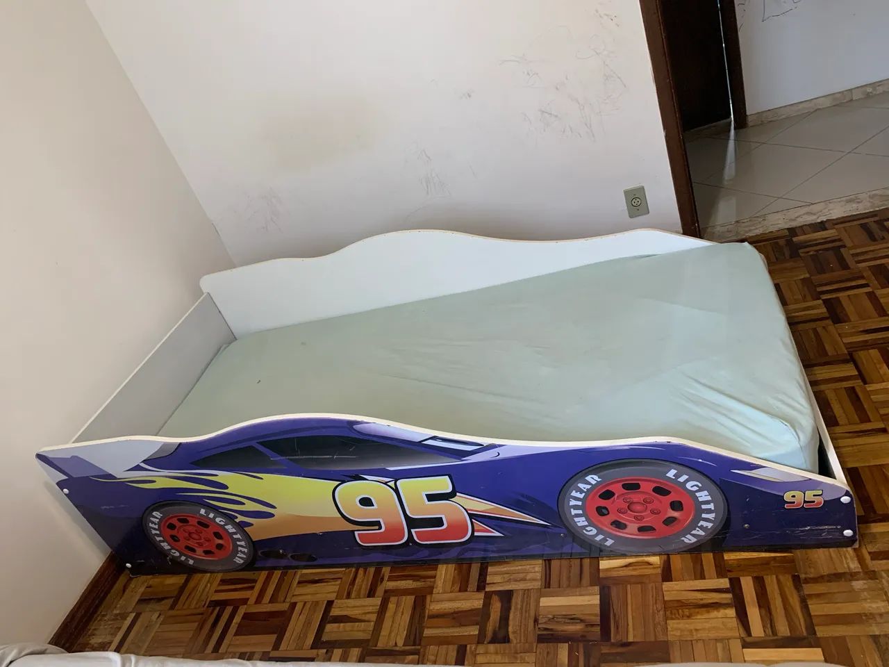 Cama solteiro infantil tema carro  - Foto 4