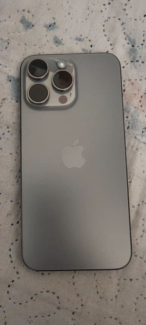 iPhone 15 pro Max 1TB - Foto 3