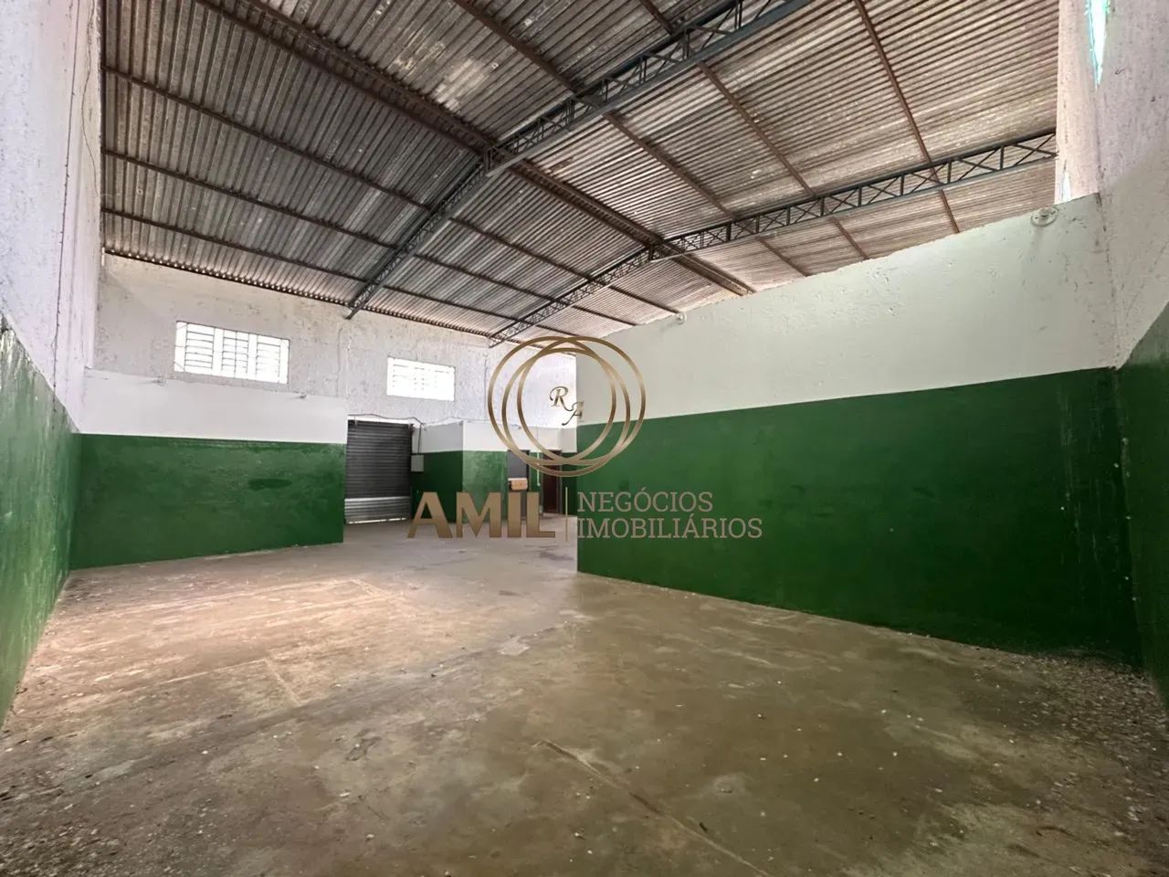 RA Amil Aluga-se Galpão Industrial na Vila Cândida, Zona Norte - São José dos Campos - Foto 2
