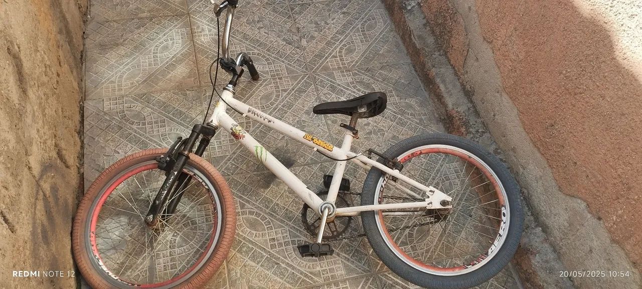 Bicicleta aro 26 e aro 20 - Foto 2