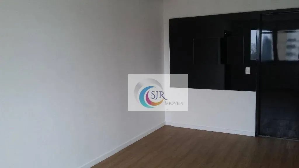 Sala comercial de 322 m², 8 vagas de garagem, piso elevado, forro modular, 8 banheiros, ar - Foto 4