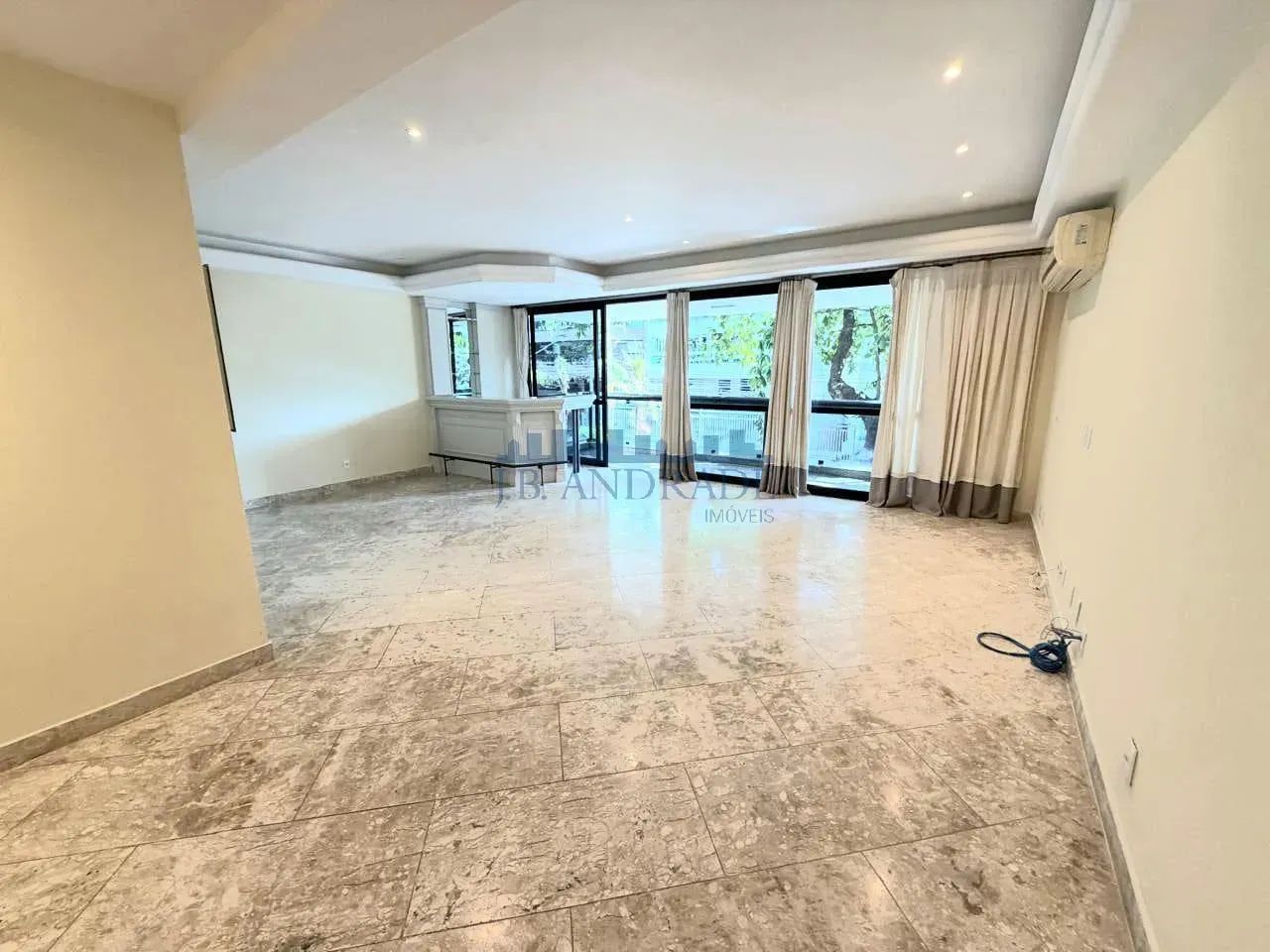 Jardim Oceânico  Pé na Areia | 209 m² | 3 Quartos (2 Suítes) | Vista Mar | 2 Vagas - Foto 5