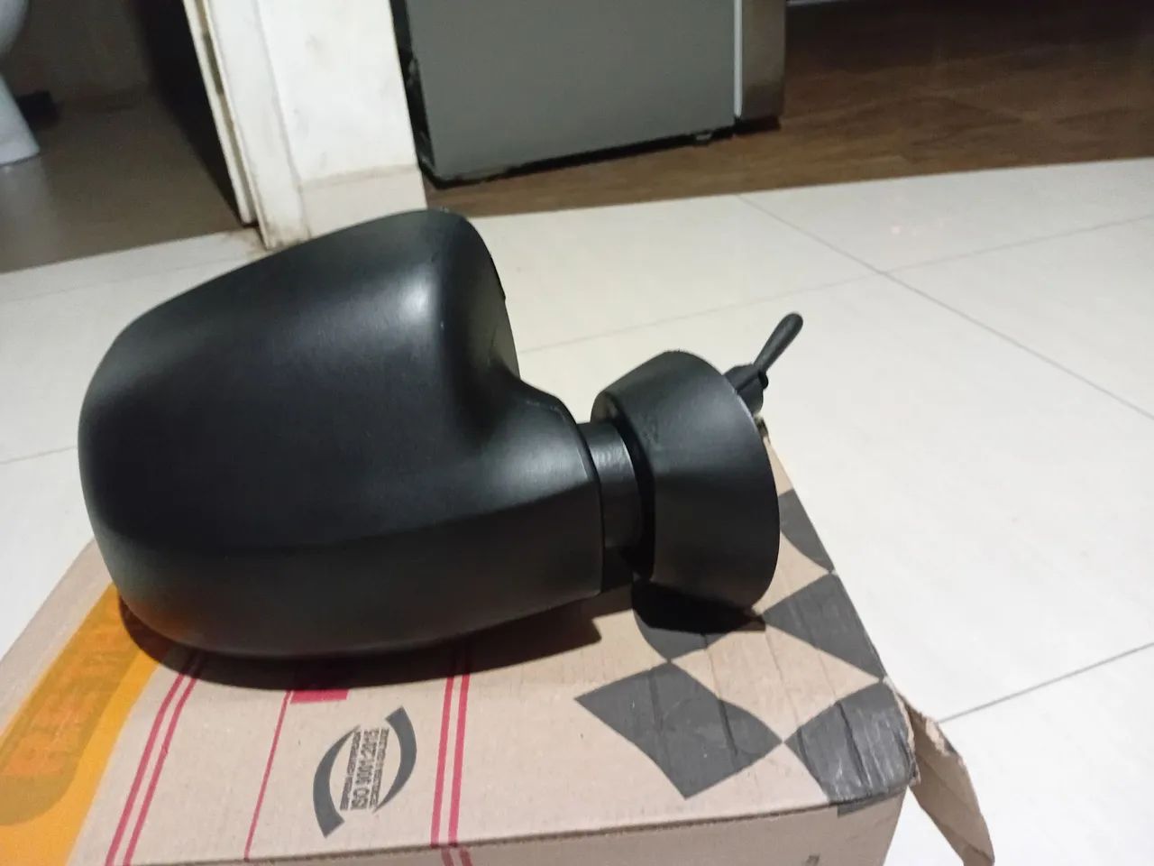 Vendo retrovisor logan/sandero2009/2010/2011/ 2012 -novo/ manual - Foto 2