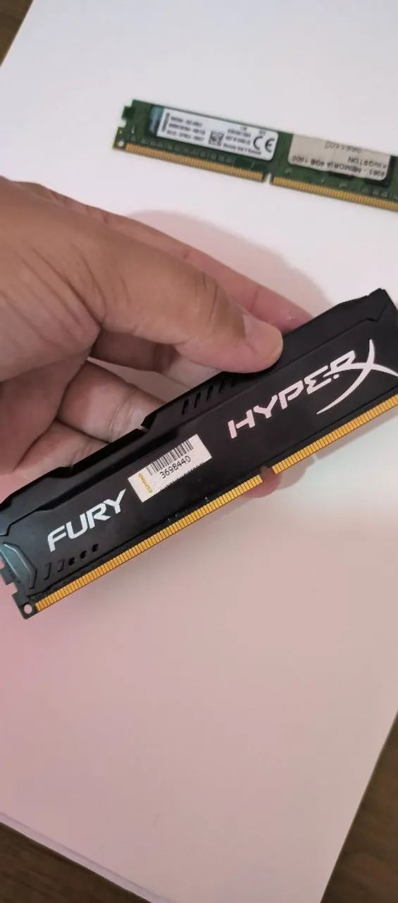 2 Memórias RAM 4GB CADA DDR3 - KINGSTON E HYPERX - Foto 5