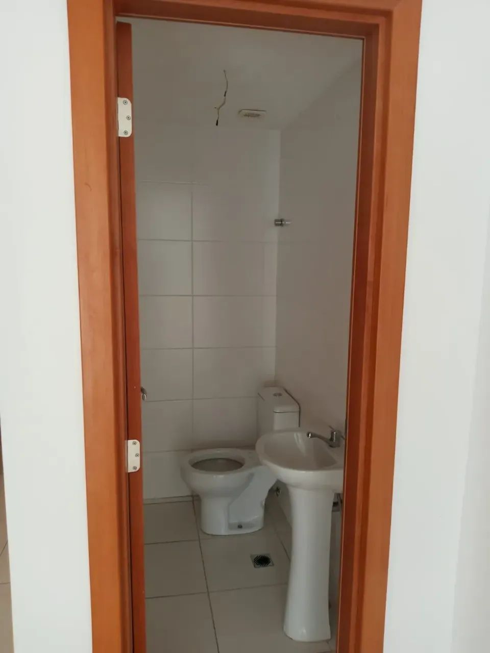 Sala comercial, com 34 M2. Fácil acesso - Foto 2