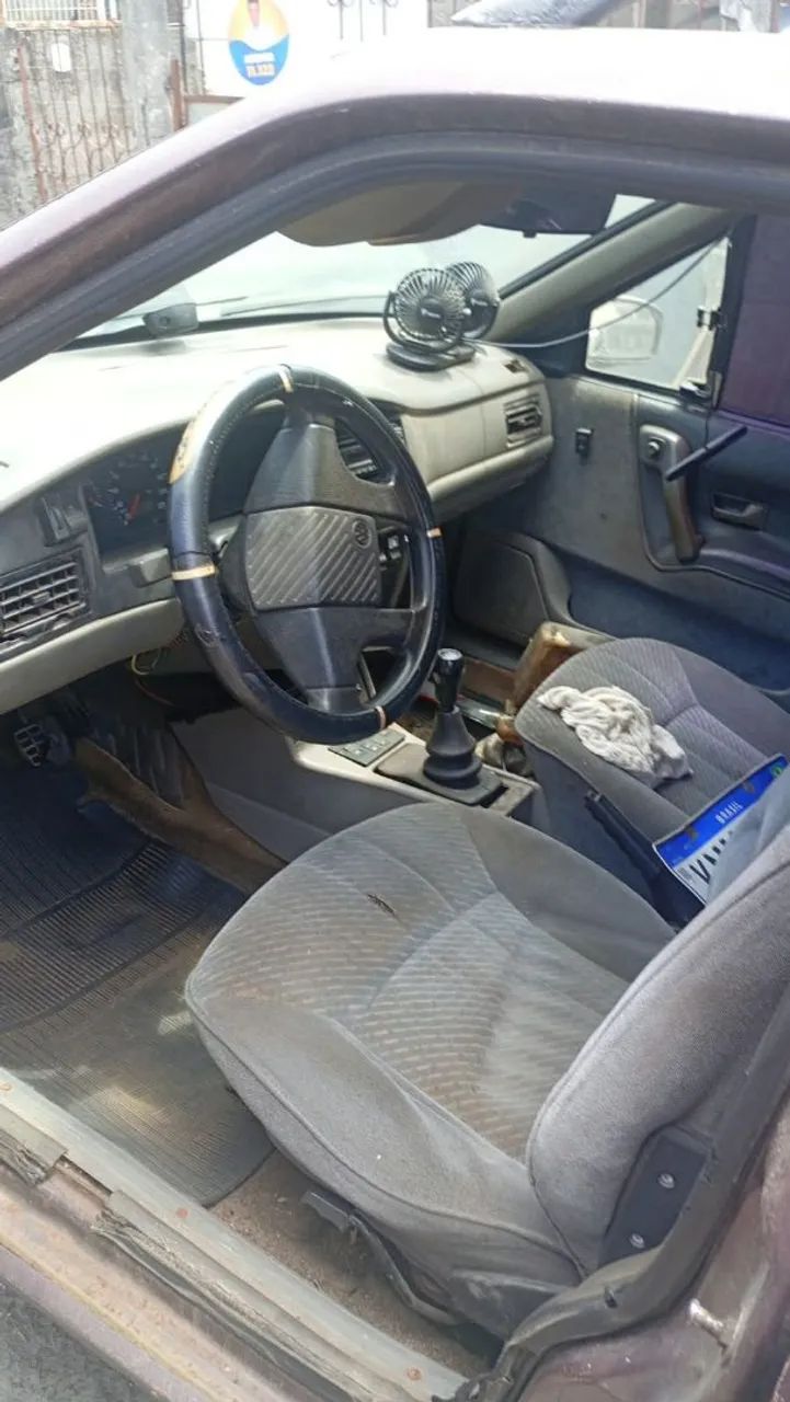 Volkswagen Quantum CLI / CL / C/ CS/ CD/ CG 1.8/2.0 1993 - Foto 3