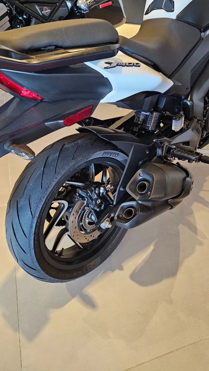 Bajaj Dominar 400 2025 - Foto 5