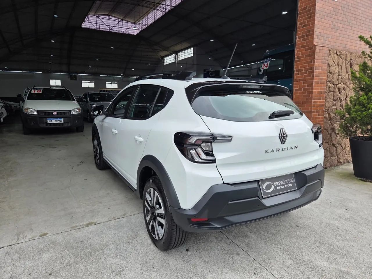 Renault Kardian Evolut. Flex 1.0 TB 12V 5p Aut., foto 6 de 8