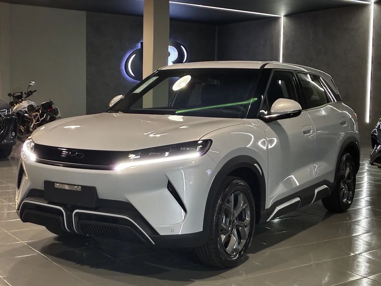 BYD Yuan Pro 2027 - Foto 2