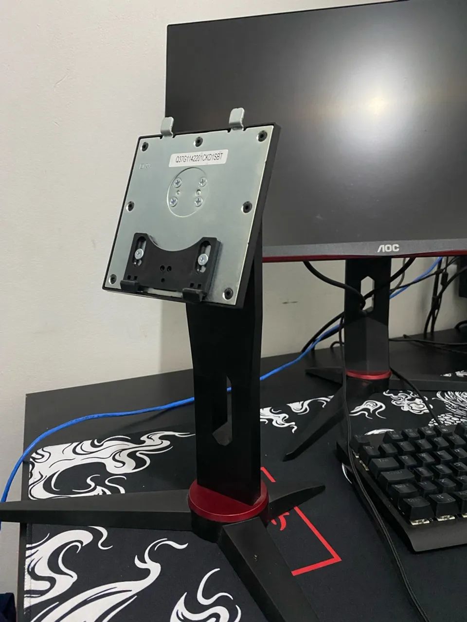 BASE PARA MONITORES AOC VIPER / HERO / SPEED 24? 27?