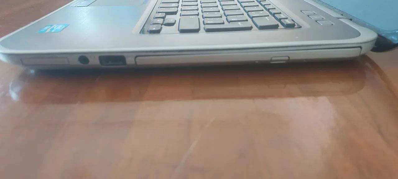 Notebook Ultrabook DELL INSPIRON 14z 5690 - Foto 5