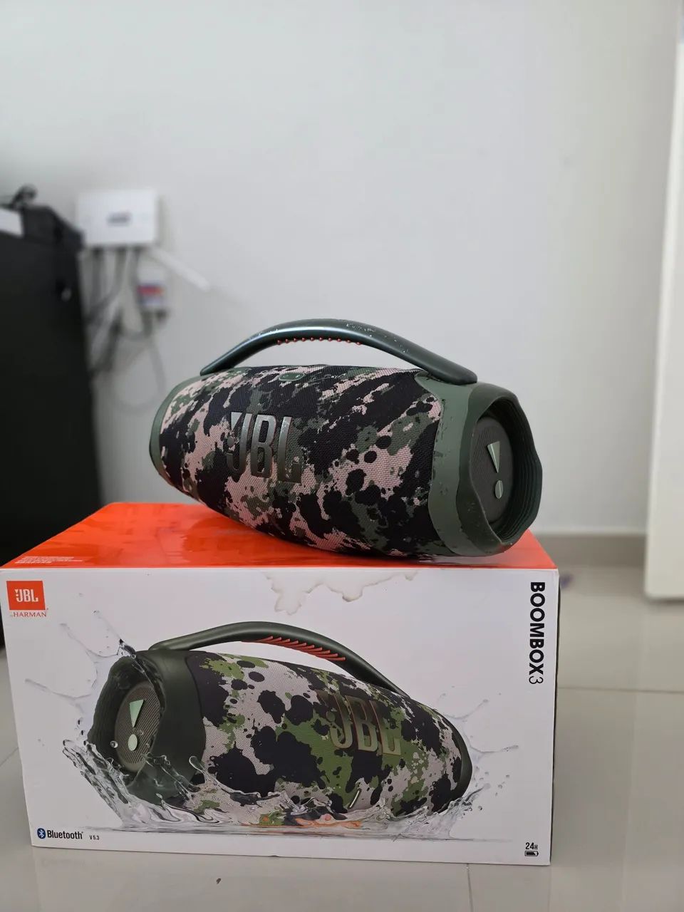JBL Boombox 3 - Usada - Foto 2