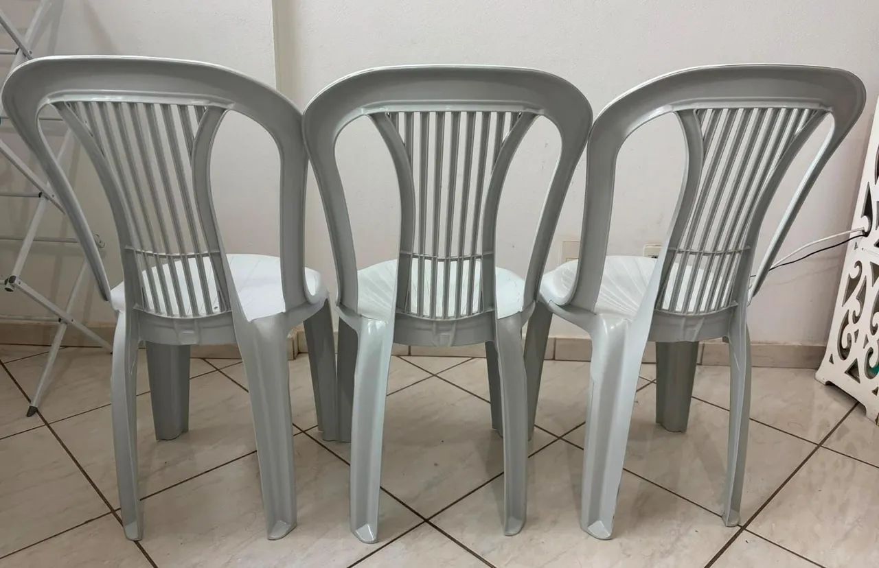 Cadeiras de plástico - Foto 2