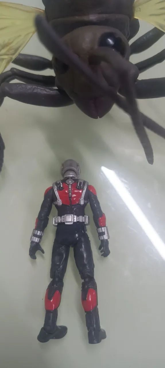 Homem-Formiga e formiga voadora  ( Hasbro)  - Foto 5