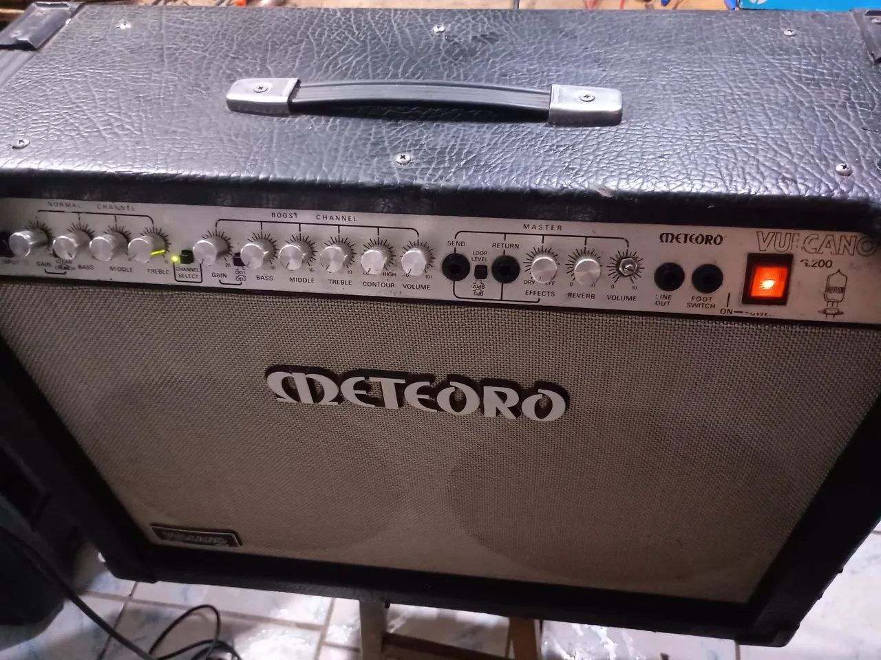 Meteoro Vulcano G200