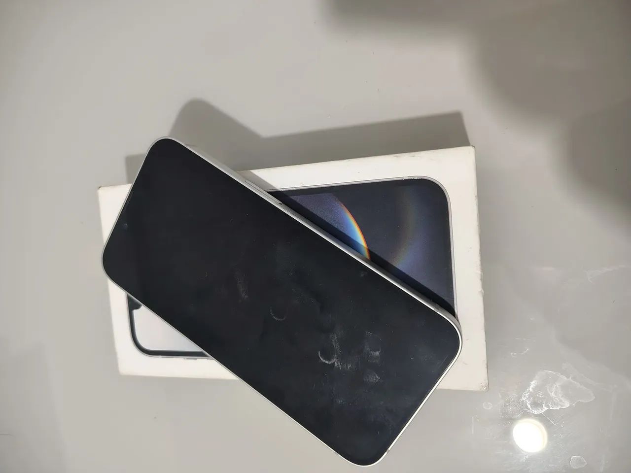 iPhone 16e 