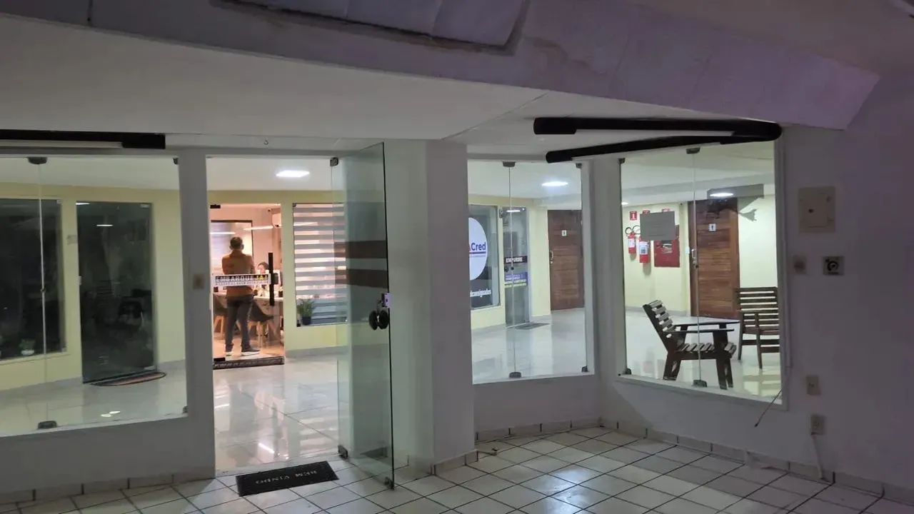 VENDO LOJA DE PISO NO CENTRO DA CIDADE ! ! ! - Foto 3