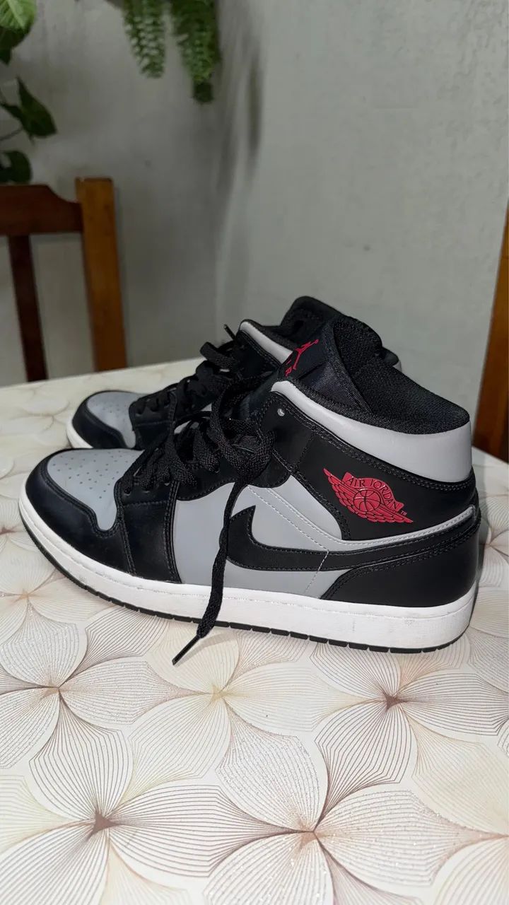 Air Jordan Mid Shadow Red 