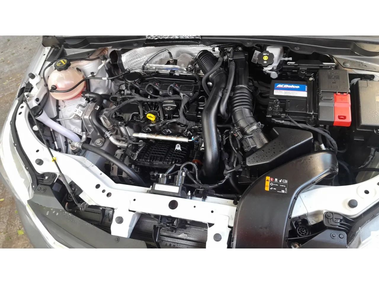 Chevrolet Onix Sedan Plus Premier 1.0 12V TB Flex Aut. 4P, foto 15 de 16