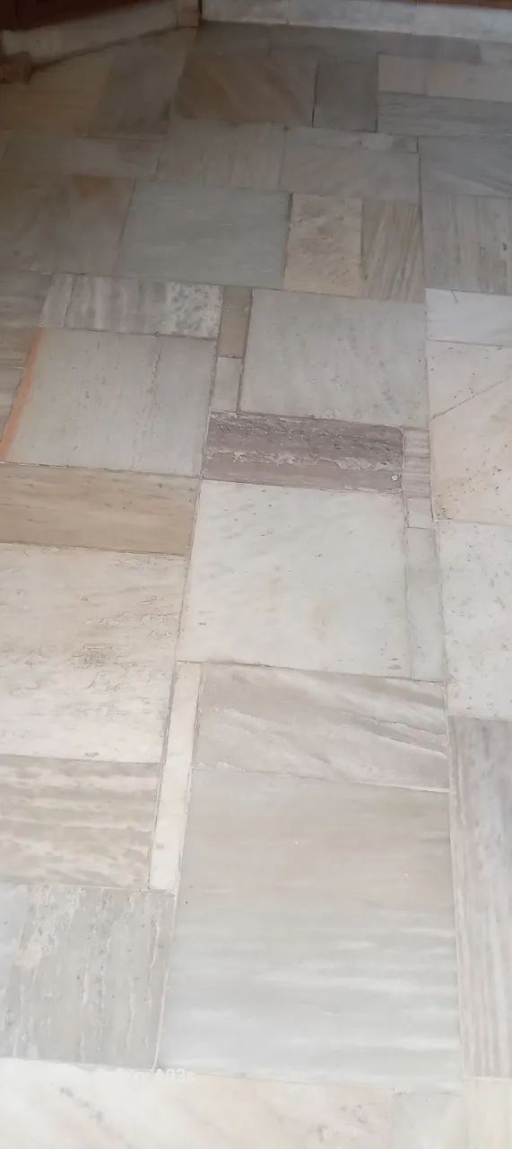 Limpeza de pisos áreas externas e internas com impermeabilização  - Foto 4