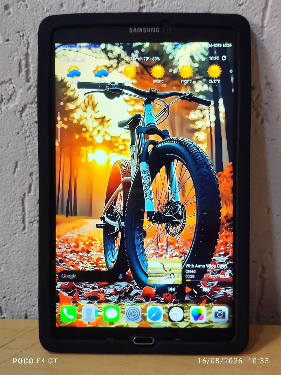 Tablet 9.6 Polegadas LTE (chip de operadora). 