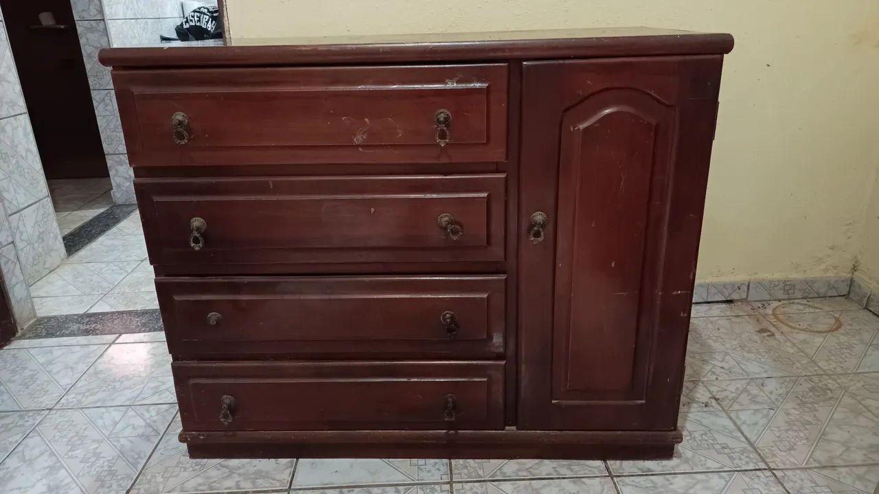 Guarda roupas antigos - Foto 3