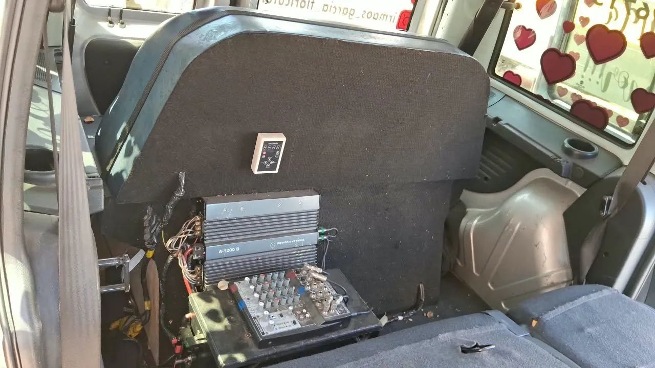 Som de carro completo semi novo - Foto 3
