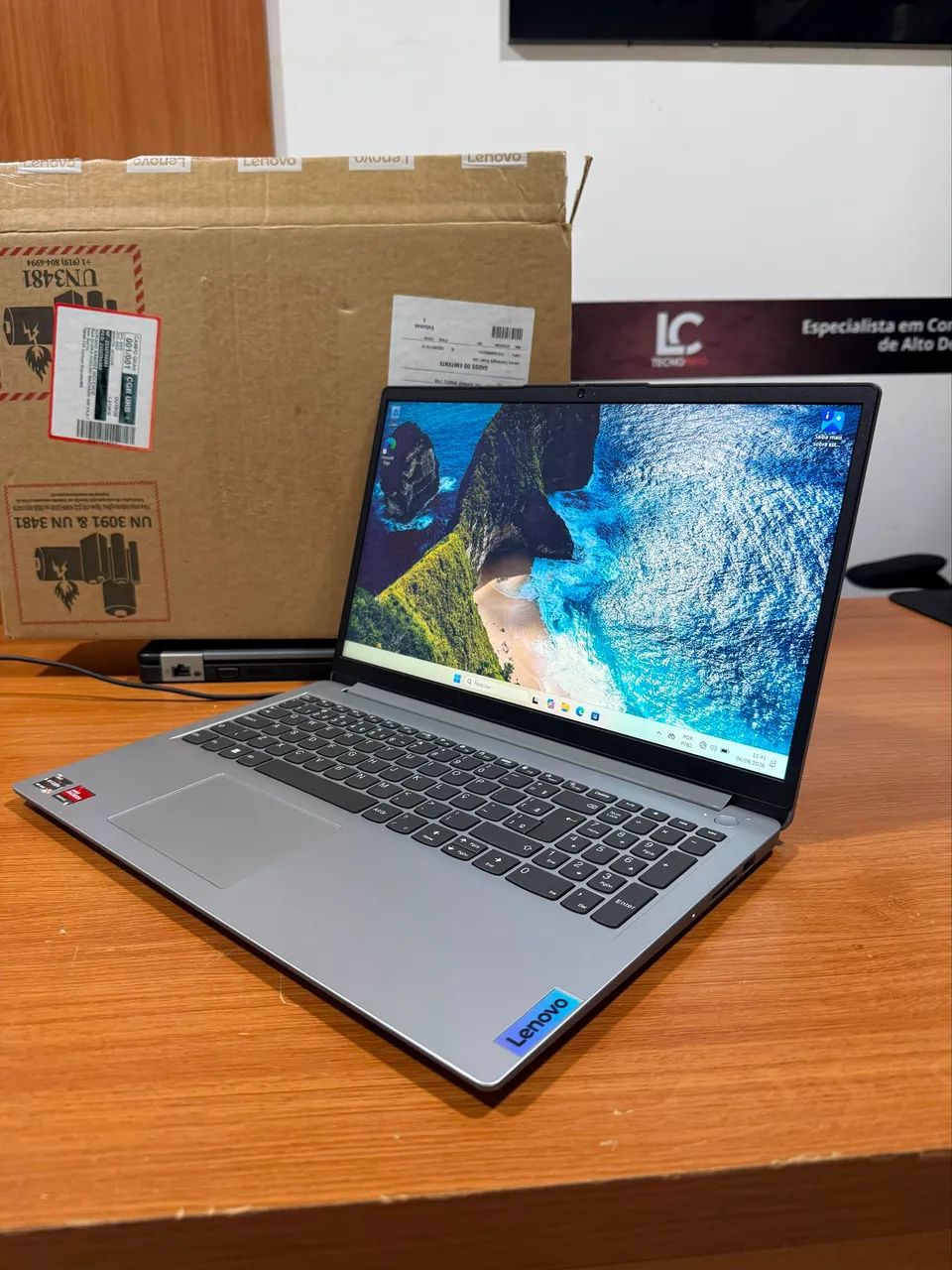 Notebook Ryzen 5 - 8GB DDR5 - Foto 3