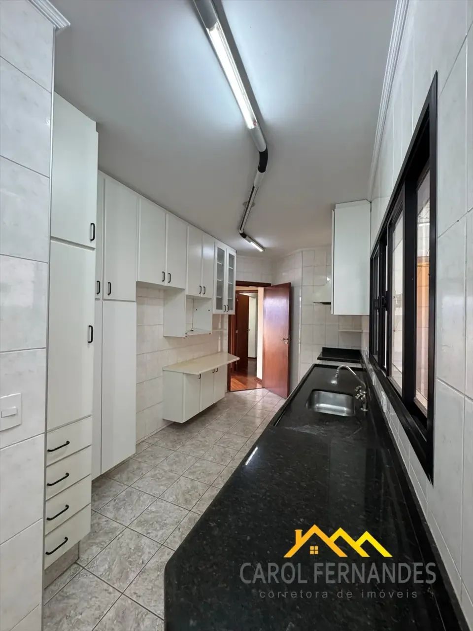 Apartamento no Centro com 3 quartos e 1 vaga de garagem - Foto 4