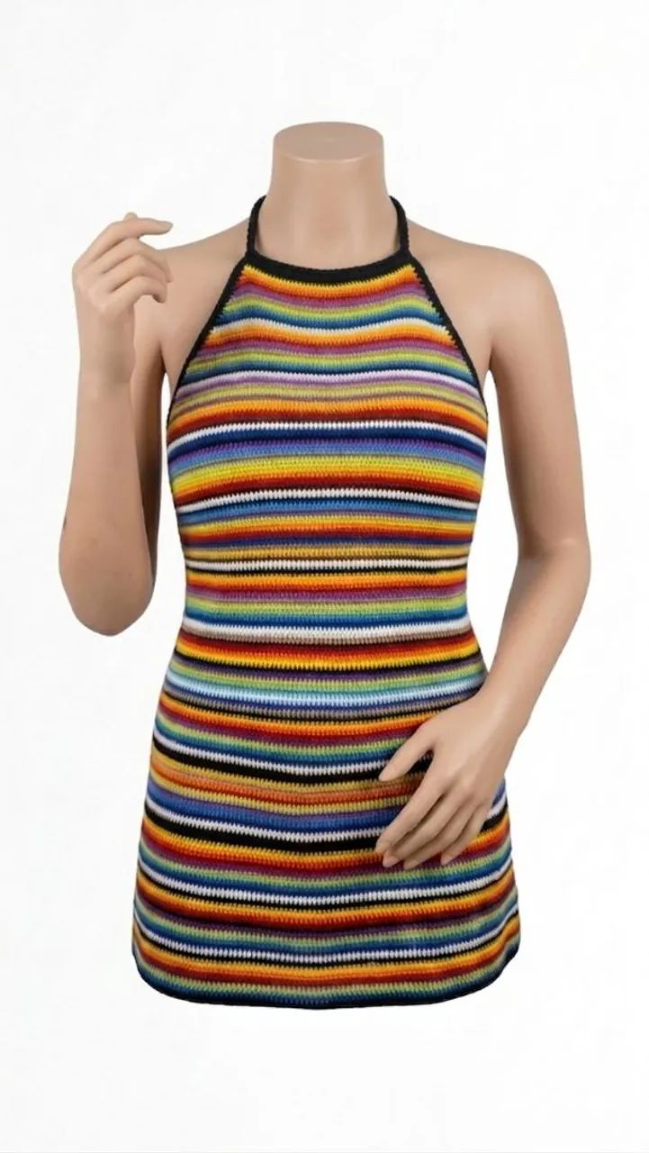 Vestido colorido de Crochê 