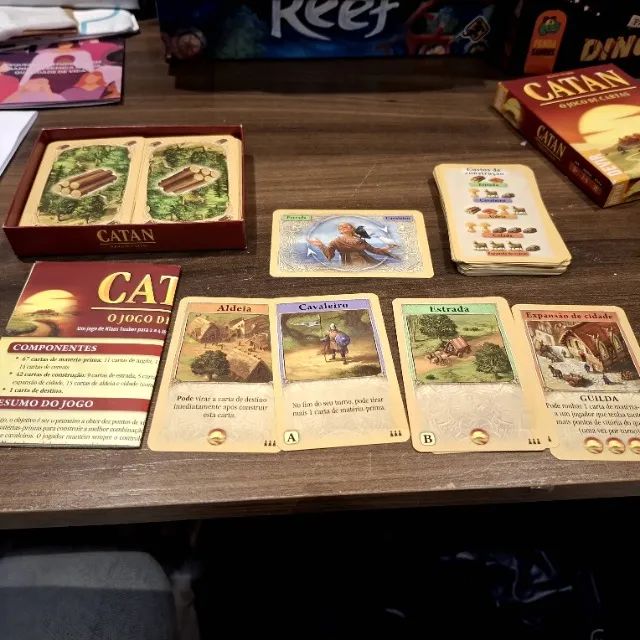 Jogo de Cartas Catan, completo e nacional - Foto 2