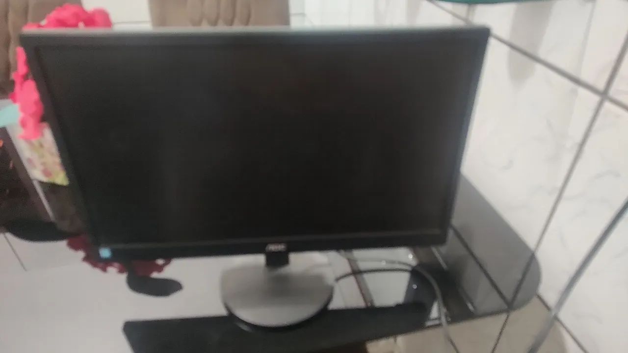Monitor AOC 18.5 - Leia a descrição. - Foto 5