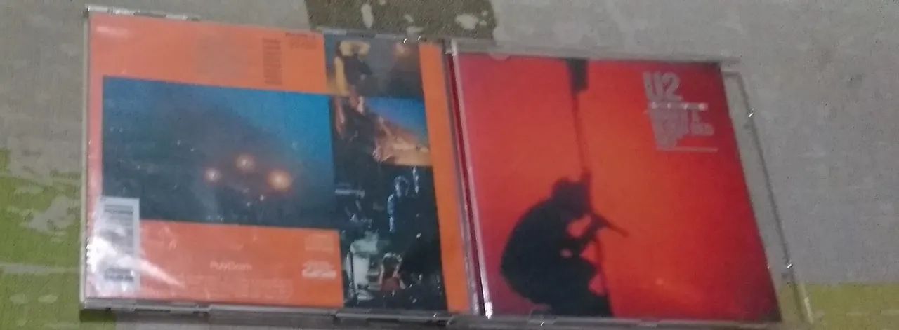  CD U2  - UNDER A RED BLOOD SKY EXCELENTE ESTADO