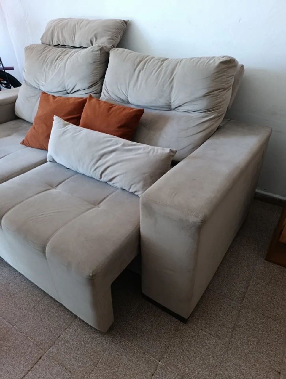 Retractable and Reclining Sofa65746288290179122
