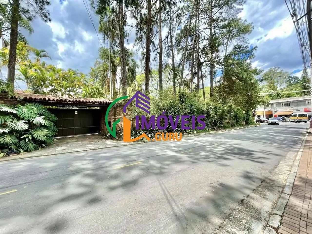 CASA ASSOBRADADA - VILA SANTO ANTÔNIO - SP