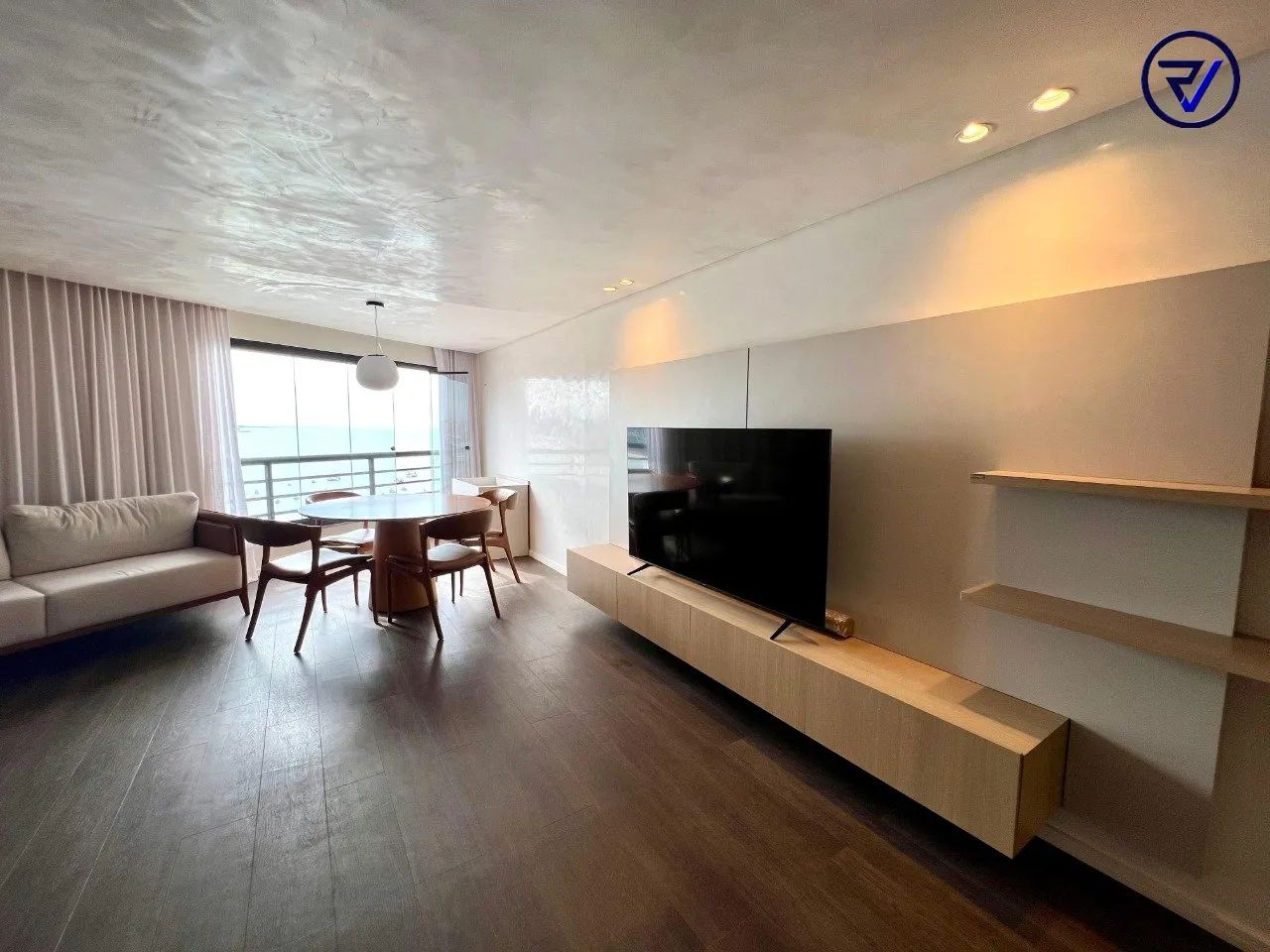 Vista Definitiva para o Mar: Flat no Iate Plaza