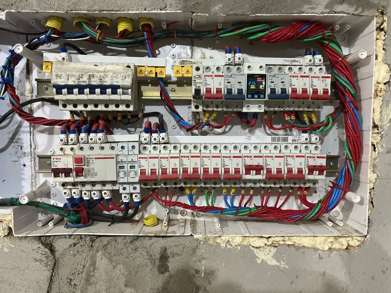 Eletricista residencial - Foto 2