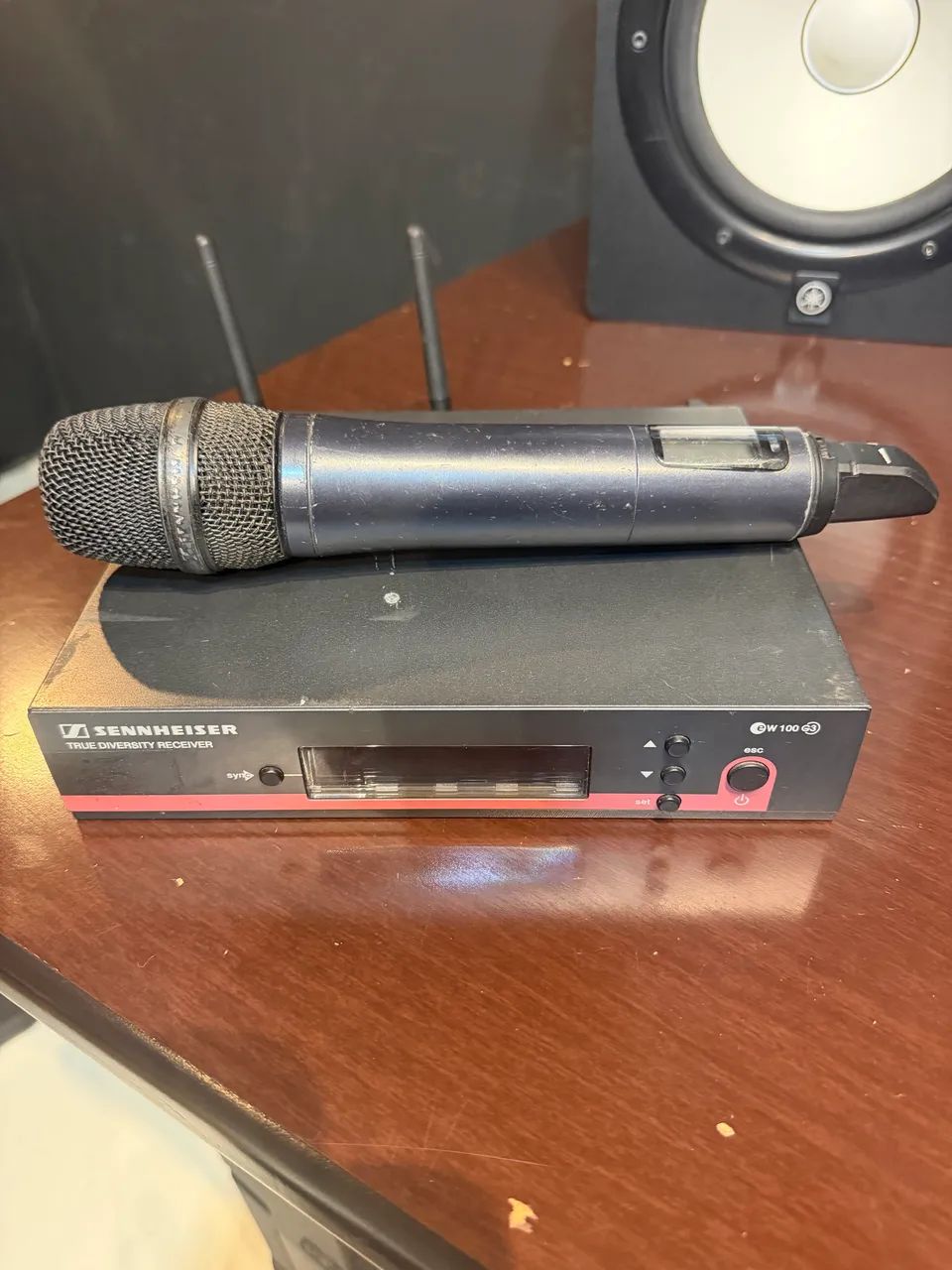 Microfone Sennheiser EW100 G3 - Microfones e Gravadores
