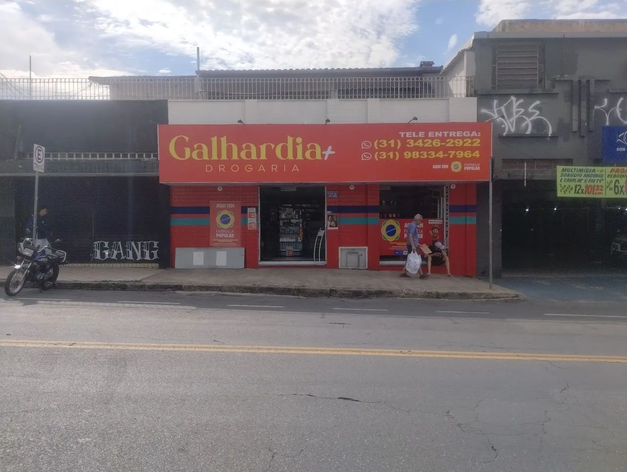Vendo farmácia bem localizada 