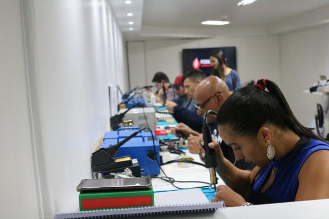 Curso em manutenção de celulares e tablets