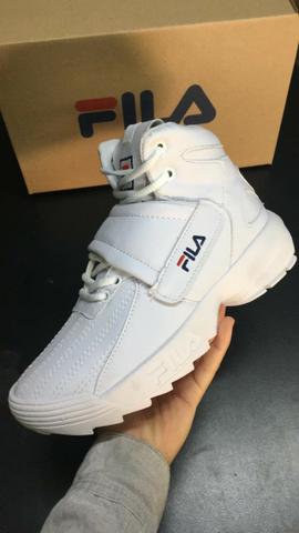 fila tenis botinha