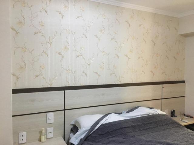 Lindo apartamento no Ed. Harmonia - Semi mobiliado, anda alto, sol da manhã, 2 vagas - Foto 9