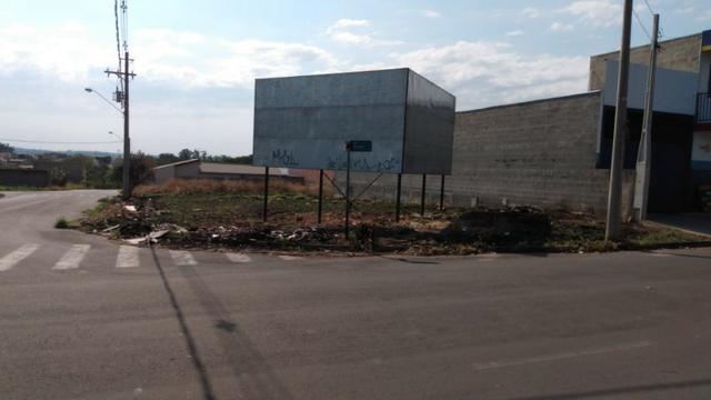 Terreno Comercial de esq. em Cosmópolis-SP, na Av.da Saudade. (TE0079) - Foto 8